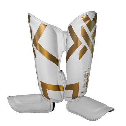 Caneleira Muay Thai Power-X Edition - Branco Com Dourado